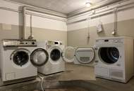 Koffer packen, einziehen: Helle bezugsfertige Wohnung mit Loggia & PKW-Stellplatz nahe Schönbrunn