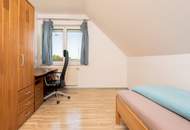 Kapitalanlage mit Potential – 2 Häuser auf Eckgrundstück mit rund 938 m² Grundstücksfläche!