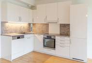 Ruhelage Innenhofidylle– Loggia &amp; Gartenblick