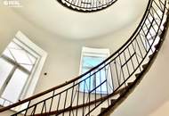 TOP 3 ZIMMER in wunderschönem ALTBAU in RUHIGE SEITENGASSE ausgerichtet