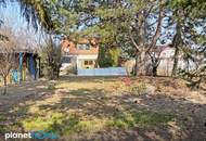 Idyllisches Einfamilienhaus auf großzügigem, wunderschönem Grundstück.