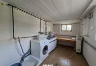 Bungalow mit zwei Wohneinheiten