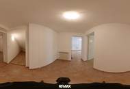 Helle und großzügige Mietwohnung mit zusätzlichem, ca. 100 m² großem, ausgebautem Kellerbereich