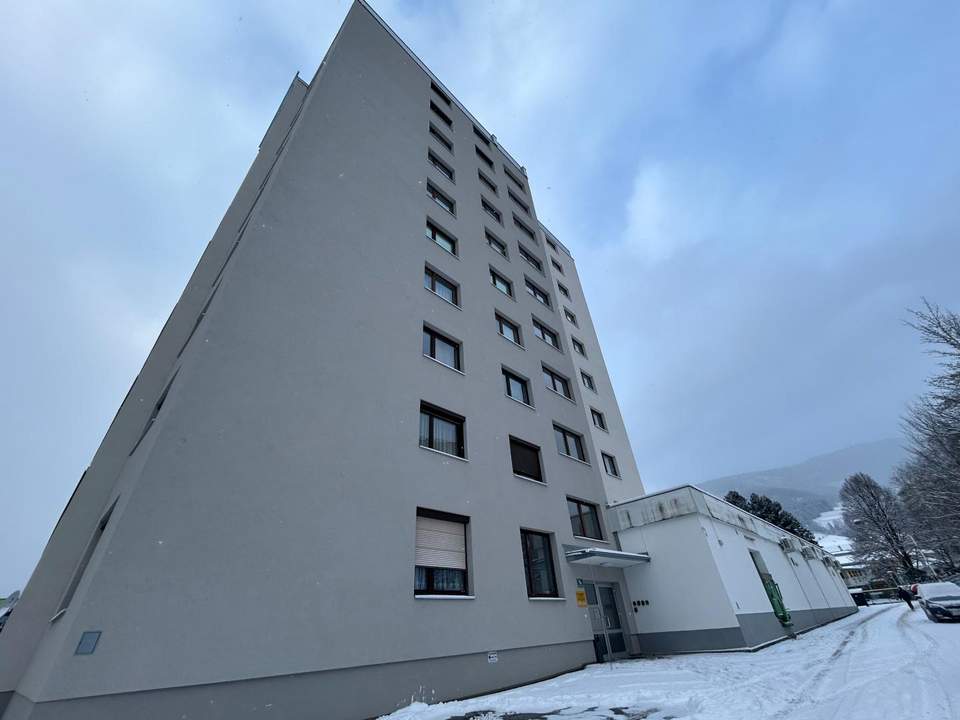 Praktisch aufgeteilte 2-Zimmer Wohnung in Aussichtslage!