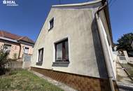 Haus in Loidesthal mit Terrasse, Garage und viel Potenzial zur Sanierung!