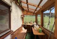 Sacherl auf weitläufigem, landwirtschaftlichem Grundstück