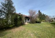 Großzügige Liegenschaft | attraktives Einfamilienhaus mit Galerie|1.706 m² Grundstück | 2 Garagen!