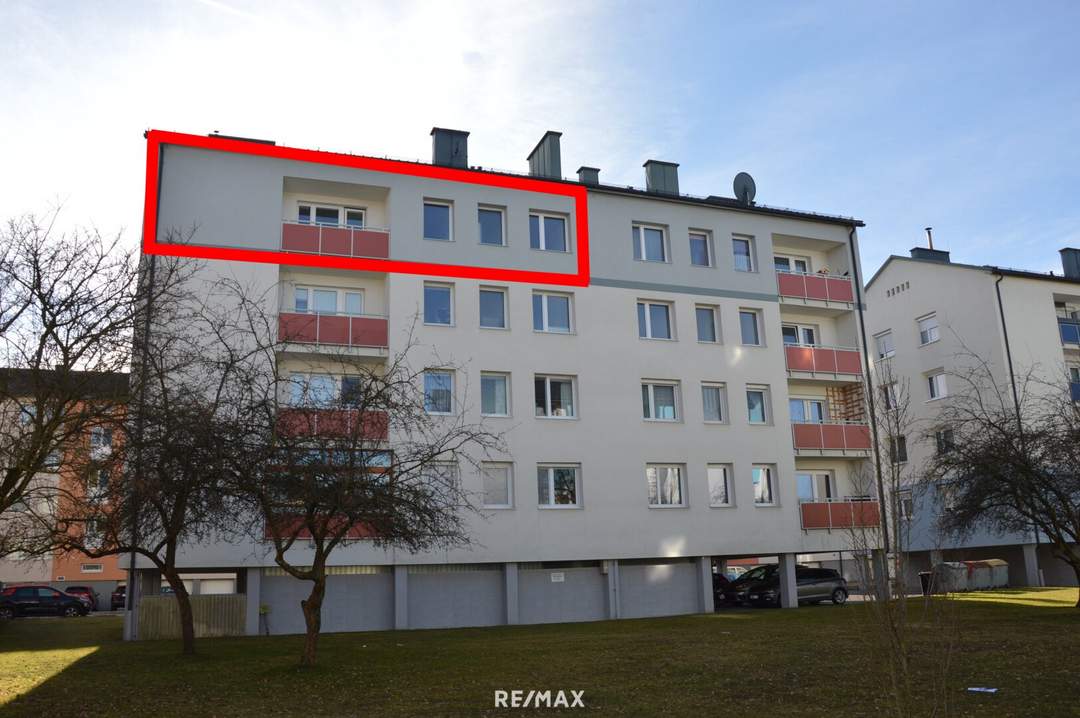 Ruhige 3-Zimmer Wohnung mit Loggia