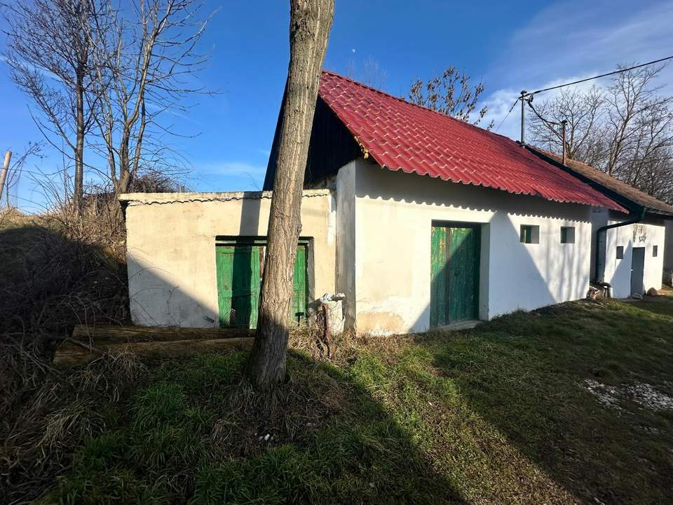 Weinkeller in ruhiger Lage in Bullendorf!