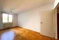 Helle 2 Zimmer Neubauwohnung mit neuer Einbauküche- Nähe U1!!!