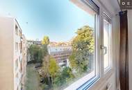INNENHOFLAGE - HELLE 2 ZIMMER WOHNUNG MIT SEPARATER KÜCHE