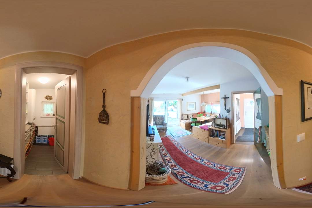 Attraktiver Bungalow auf einem großzügigen, sonnigen Grundstück in ruhiger Südlage