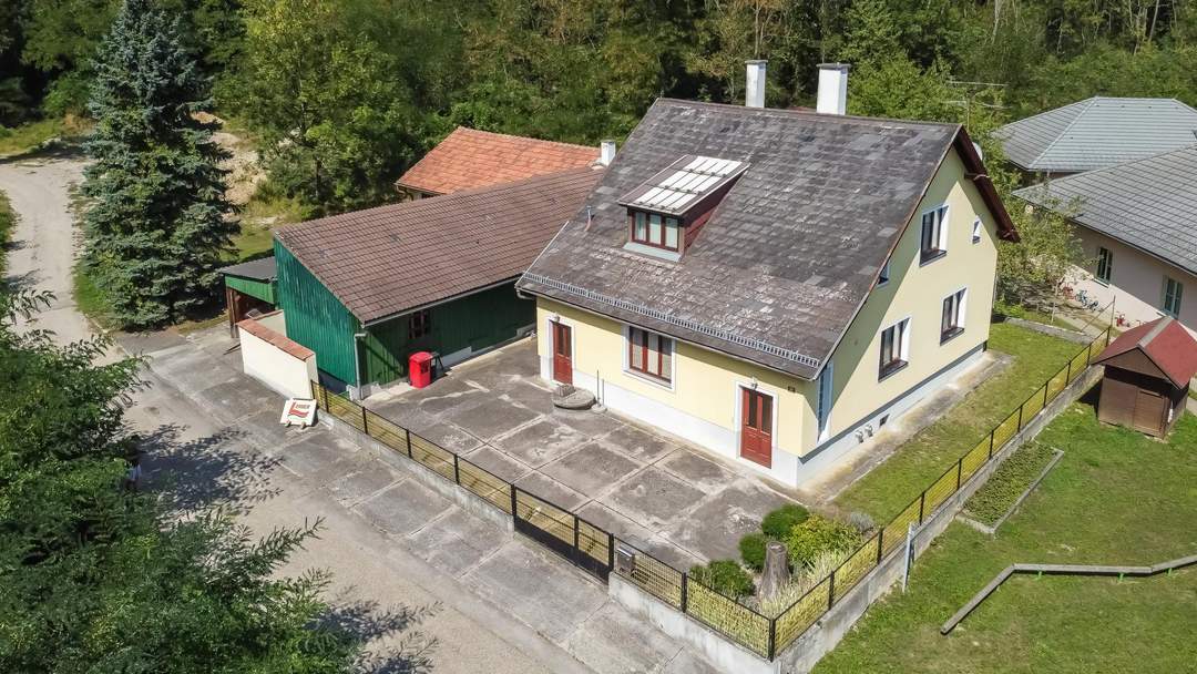 NEUER PREIS: Haus im Grünen