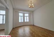 Stuck, Kachelofen, Flügeltüren: Altbauliebe mit Klopfbalkon