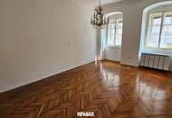 "Jetzt Preisreduzierung!" Wohnen und/oder arbeiten in großzügiger-teilsanierter 4 Zimmer-Altbau-Wohnung an der Linzer Herrenstraße
