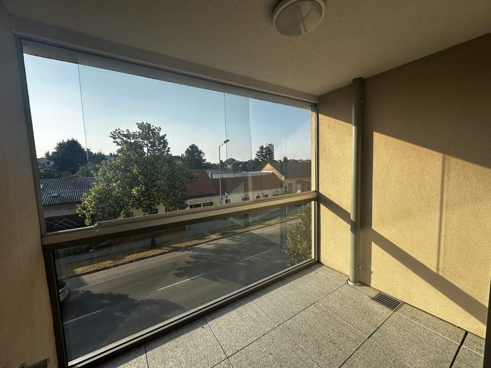 Wohntraum nahe Wien: 2 Zimmer mit Loggia und Abstellplatz