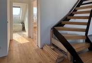 Helle und freundliche 2-Zimmer DG Wohnung mit Balkon und großer Dachterrasse mit 360° Stadtblick!