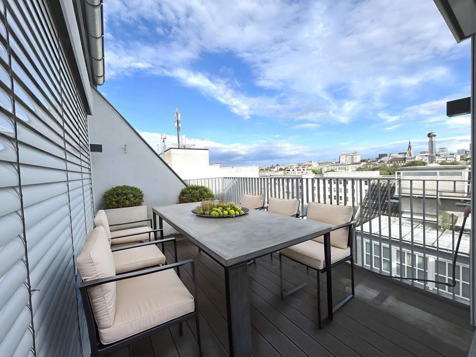 1040! Exklusive DG-Maisonette mit Dachterrasse und tollem Blick Nähe Naschmarkt!