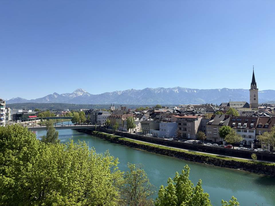 Über den Dächern von Villach – 3-Zimmer-Wohnung mit traumhaftem Blick auf Drau & Altstadt