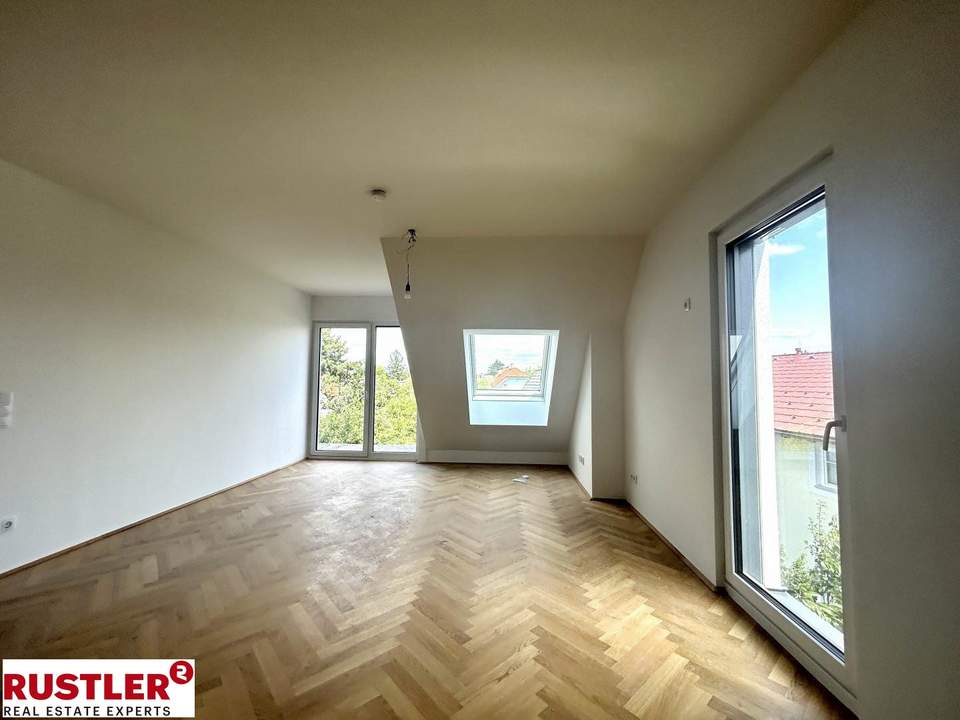 Exklusive Dachgeschosswohnung in Grünruhelage - zu verkaufen