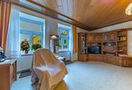 WOHNEN UND ARBEITEN UNTER EINEM DACH mit Gästehaus, Hallen und uneinsehbarem Innenhof in Obernalb!