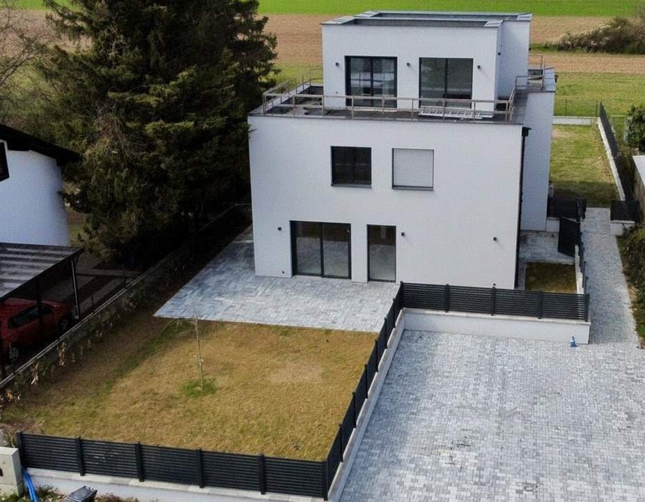 Modernes Wohnjuwel in Sollenau: Großzügigkeit trifft auf individuelle Gestaltungsfreiheit !!