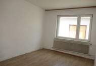 Schnäppchen!!! Geräumiges Reihenhaus mit Garage, Stadel und gemeinschaftlichen Garten/Hof (Provisionsfrei)