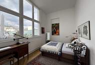 UNBEFRISTET! Stylische, absolut tolle DG-Wohnung mit ca. 43 m² grosser O/W-Terrasse ab Juni 26! 1040!