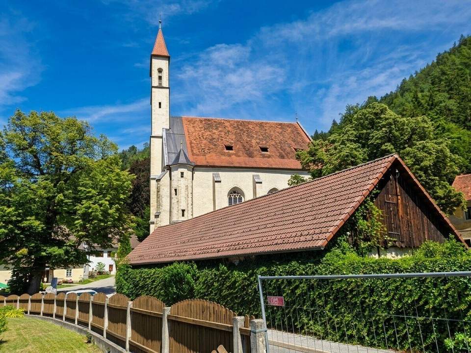 Gemütliche 2-Zi-Wohnung im 1. Stock mit Balkon und Abstellplatz für PKW