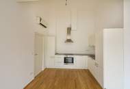 Rarität: Hochwertige 2 Zimmer Dachgeschoßwohnung mit Terrasse in Hofruhelage