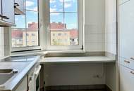 Charmante 2-ZIMMER-WOHNUNG mit LOGGIA - S-Bahn Nähe