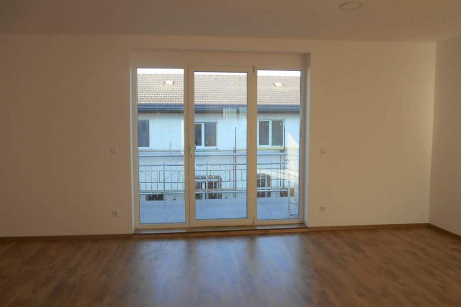 MODERNES WOHNEN MIT TERRASSE UND GARTEN!, Haus-miete, 1.600,00,€, 4910 Ried im Innkreis