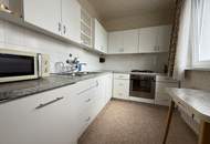 MITTEN im ALTEN ORT + PERFEKT für ZWEI + LOGGIA + nächst Kirche ALT-OTTAKRING!