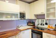 Seeliegenschaft leistbar gemacht: Haus am Wasser mit Traumterrasse &amp; eigenem Steg