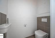 traumhafter 2-Zimmer-DG-Erstbezug mit hofseitiger Terrasse