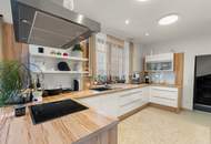 NATUR - RUHE - HERRLICHER AUSBLICK - Zwei Häuser, großer Garten, Doppelgarage!