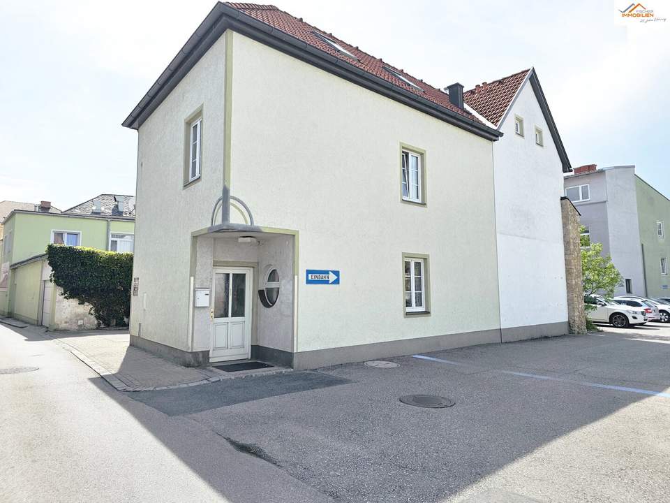 Ordination in zentraler Lage von Neunkirchen zu vermieten – vielseitig nutzbar