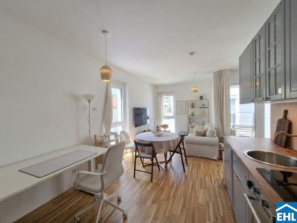 Vollmöblierte & charmante 2-Zimmer-Wohnung mit Loggia im Wildgarten - Wohnen direkt am Rosenhügel