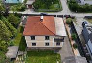 Viel Raum für Ideen: Großes Haus mit Grundstück, Bestand und Entwicklungspotenzial in Werndorf!