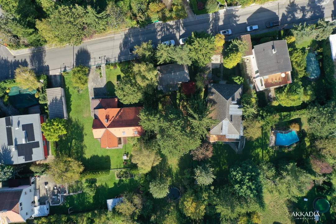 Attraktives Baugrundstück am Wolfersberg - Traumhafte Lage mit großem Garten