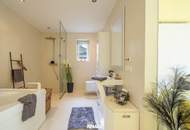 Naturidyll trifft Design - außergewöhnliche Villa mit Raum, Licht und Naturpool