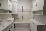 Zentrale Ruhelage * 2 Zimmer-Wohnung mit Balkon und PKW Stellplatz