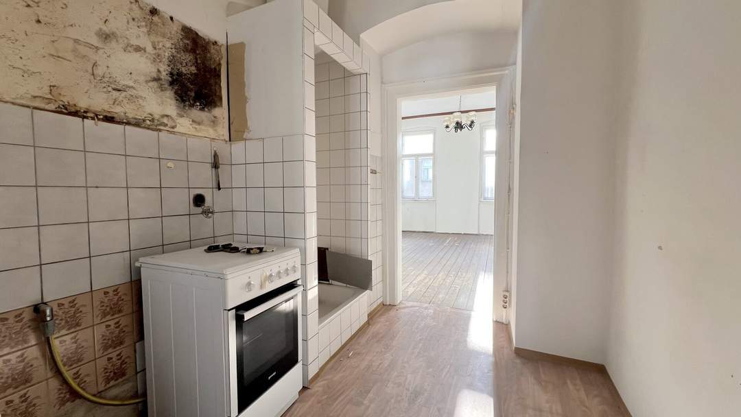 Kleine Altbauwohnung mit schönem Ausblick!