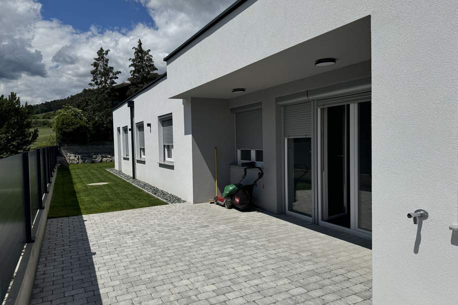 Erstbezug! Barrierefrei! Moderner Bungalow in schlüsselfertiger Ausführung!, Haus-kauf, 396.000,€, 2630 Neunkirchen