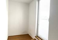 SONNIGE DACHGESCHOSS-MAISONETTE NAHE HANUSCH KRANKENHAUS