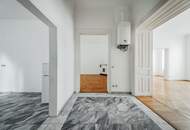 Historischer Flair in exklusiver Lage: 2-Zimmer-Altbau mit Potenzial