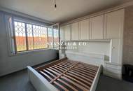 SONNIGES DACHGESCHOSS MIT GROSSER TERRASSE