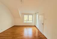 Gepflegte 2-Zimmer Dachgeschosswohnung in ruhiger aber gut angebundener Lage