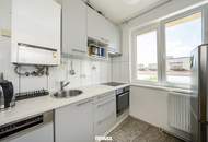 Helle 3-Zimmer-Dachgeschosswohnung mit großzügiger Terrasse in gepflegtem Wohnhaus