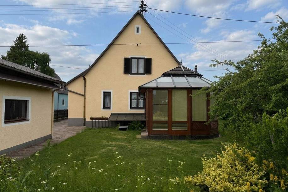 Charmantes Wohnhaus mit Wintergarten in ruhiger Lage von Hartheim bei Alkoven!, Haus-kauf, 349.000,€, 4072 Eferding